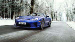 LFA1 300x168 Clarkson v Lexusu LFA