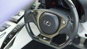 LFA9 300x168 Clarkson v Lexusu LFA