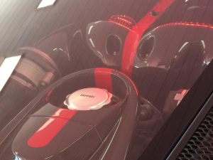 james laferrari2 300x225 22. série   Spoiler